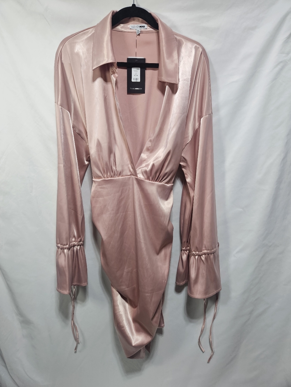 Fashion Nova Satin Midi Dress XL Mauve Ruched Tie Waist Long Sleeve NWT - Picture 1 of 8